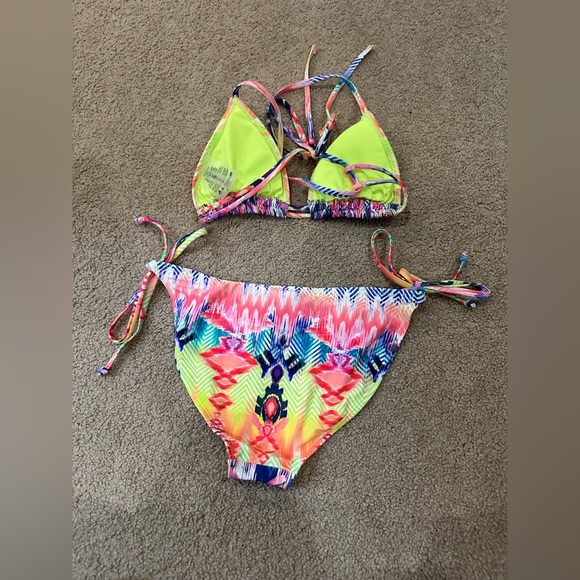 Fred Meyer’s Swimsuit - Picture 2 of 3